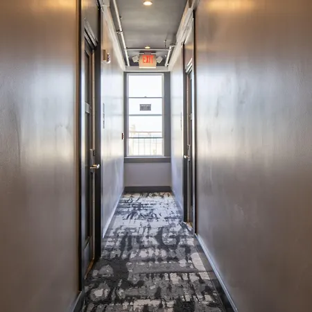 Hotel 32One-3