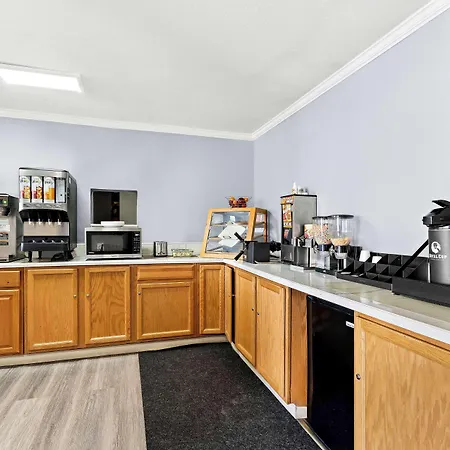 Red Lion Inn & Suites Yakima-2