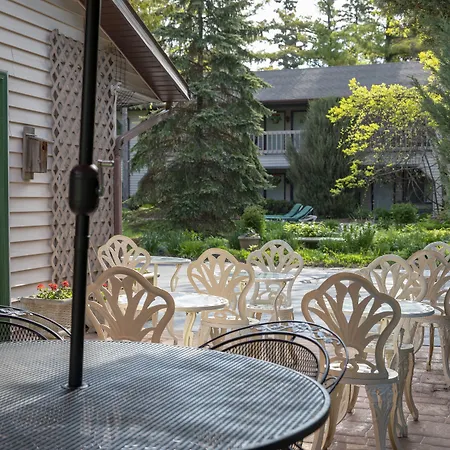 Coachlite Inn-2