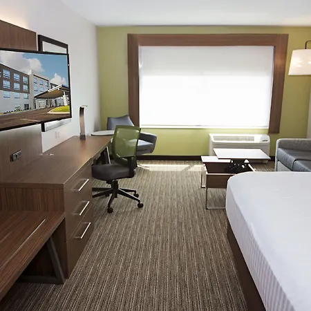 Holiday Inn Express & Suites Greenwood Mall By Ihg-3