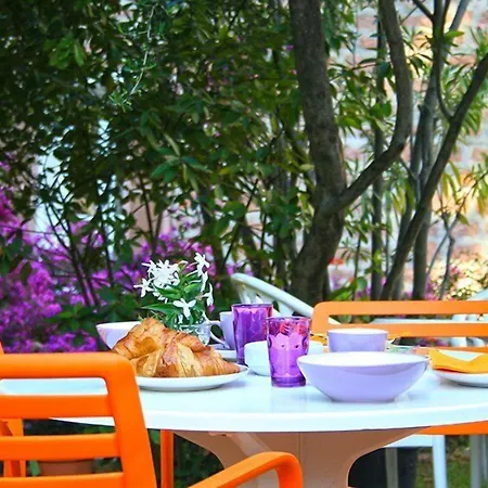 Hôtel Colombo- Porto Corse-2