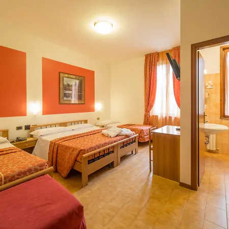 Hotel Carancini-2
