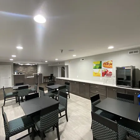 Quality Inn Pulaski-2