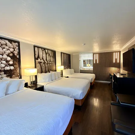 The Orchard Hotel Ukiah Wine Country Free Breakfast, Pool, & Hot Tub-3
