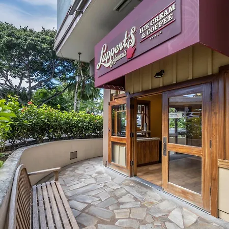 Hilton Grand Vacations Club At Hilton Hawaiian Village-3