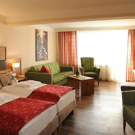 Ferienhotel Hubertus-3