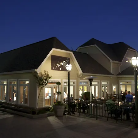 Bluff View Inn-2