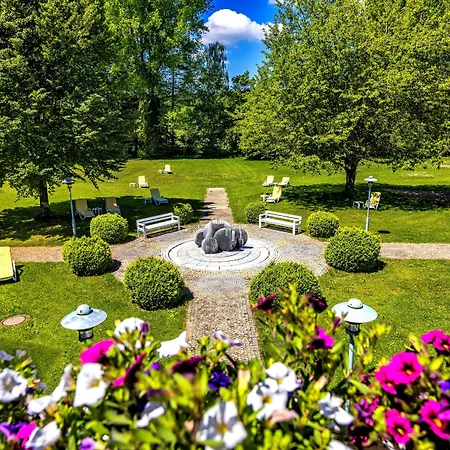 Hotel Sonnengarten-3