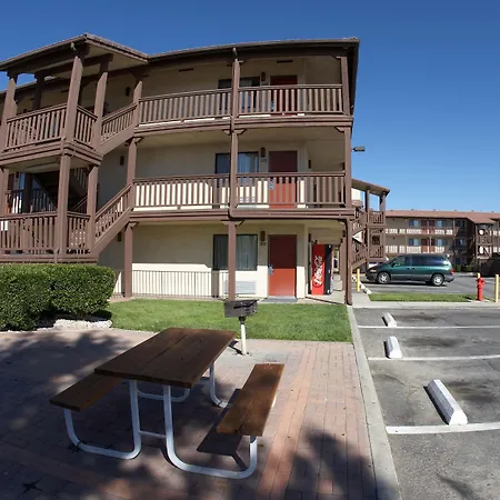Palms Inn & Suites-3