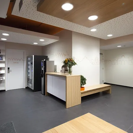 Easyhotel Brussels City Centre-2