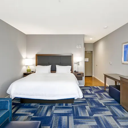 Hampton Inn Kyle-3