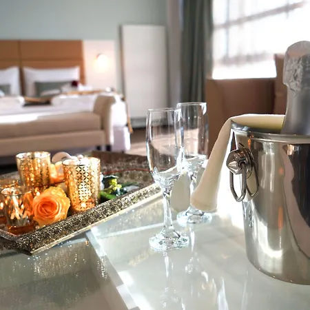 Hotel Class-3
