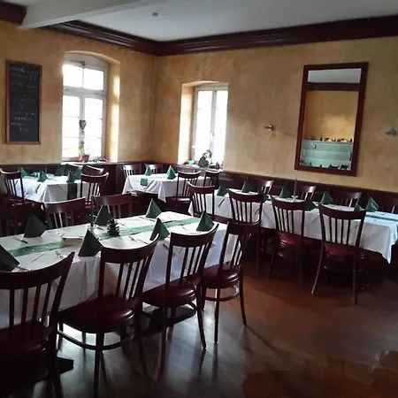 Hotel Zum Schwanen-2
