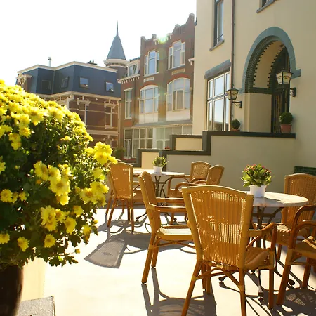 Boulevard Hotel Scheveningen-2