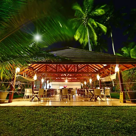 Pontal dos Carneiros Beach Bungalows-2