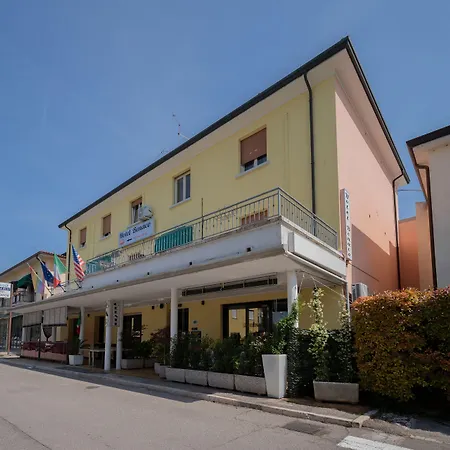 Mh Hotel Benaco-3