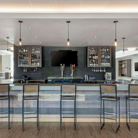 Best Western Plus Peppertree Nampa Civic Center Inn-2