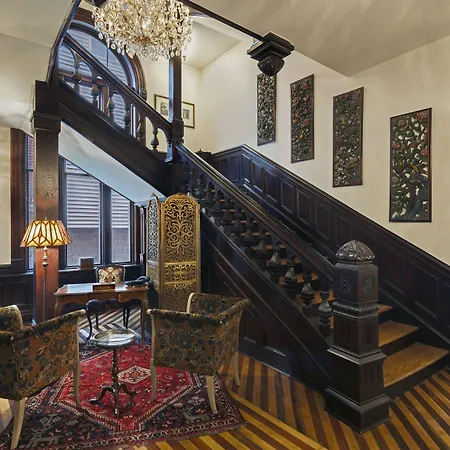 The Inn At 97 Winder-2
