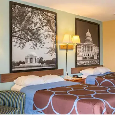 Super 8 Alexandria By Wyndham-2