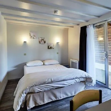 Relais Des 3 Pommes-3