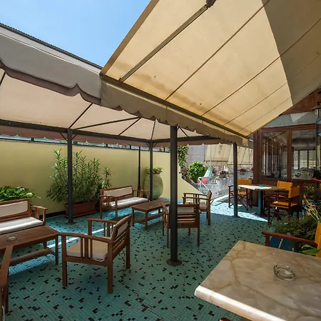 Hotel Lorenzo-3