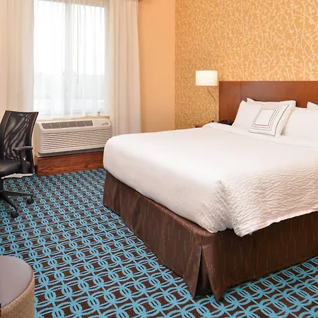 Fairfield Inn & Suites By Marriott Warrensburg-3