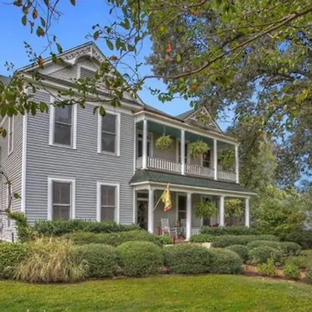 Fig Tree Manor-2