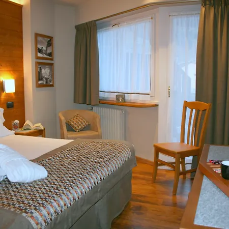 Hotel Larice Bianco-3