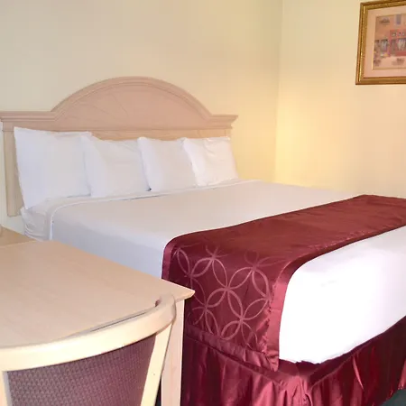 Passport Inn Niagara Falls-2