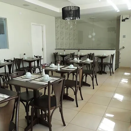 Hotel Astória Maringá-2