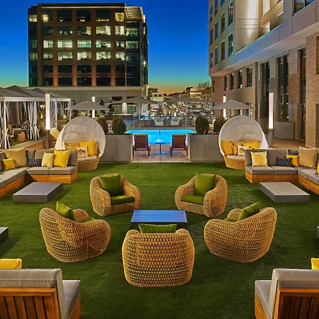 The Hotel At Avalon, Autograph Collection-3