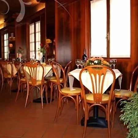 Hotel Karol-3