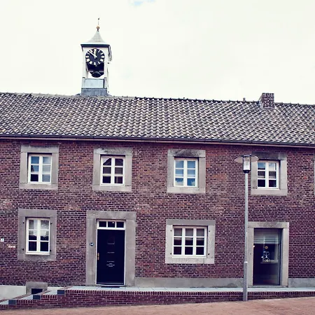 Maison Village-3