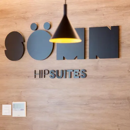 Somn Hipsuites Zarautz-3