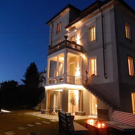 White Lilac Romantic B&B - Adults Only-3