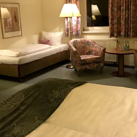 Hotel Dein Gutshof-2