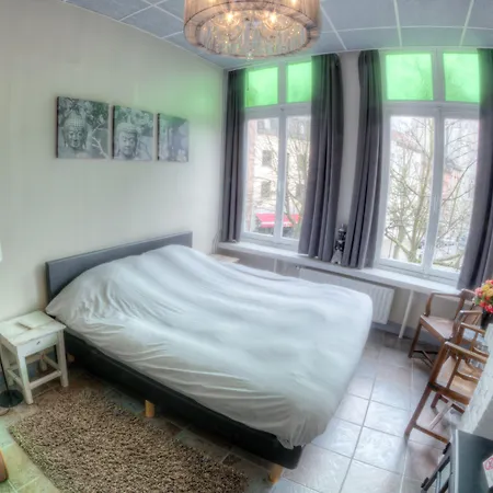 Hotel Urban Dreams-2