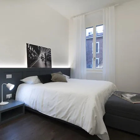 Emilia Suite Express-3