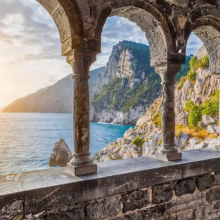 La Spezia By The First - Luxury Rooms & Suites-3