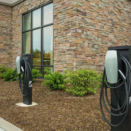Hampton Inn Cumberland-3