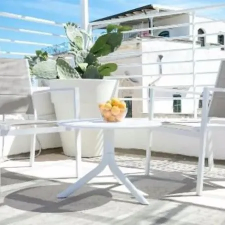 Elamar Rooms & Apartment-2