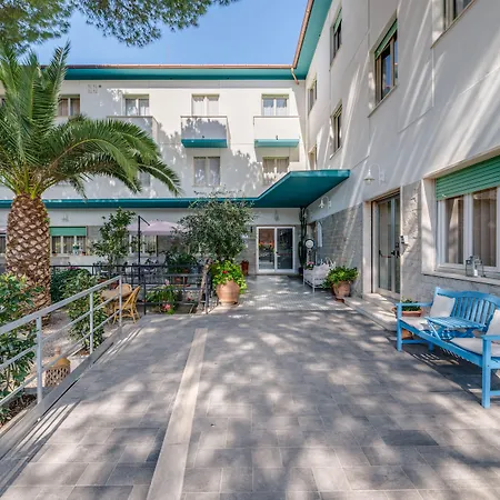 Hotel Massimo-2
