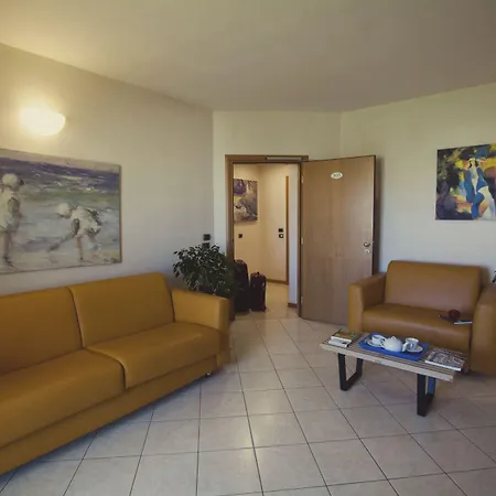 Avantgarde Hotel-3