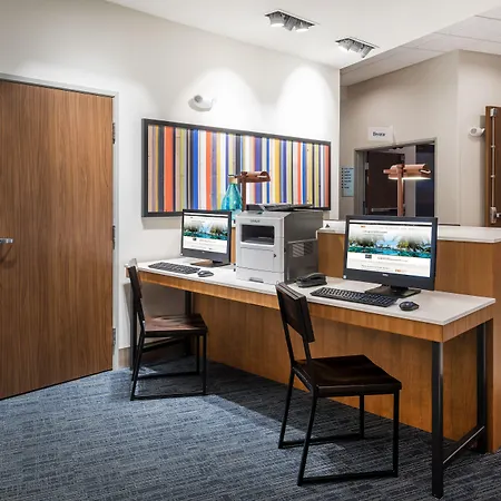 Holiday Inn Express & Suites St. Louis - Chesterfield By Ihg-2