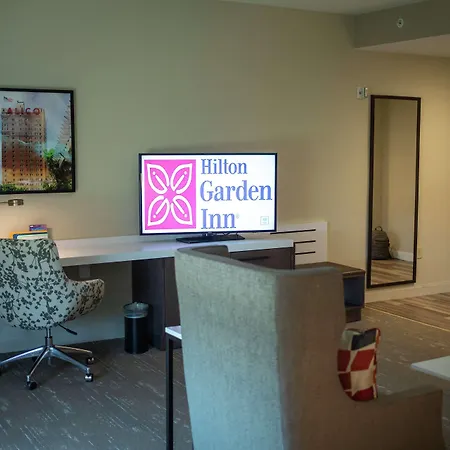 Hilton Garden Inn Waco-2