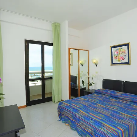 Hotel Borgo Marina-3