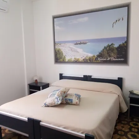 Hotel Rosy-3