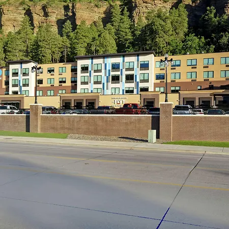 Tru By Hilton Deadwood-3