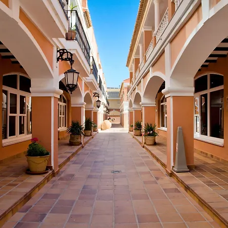 Lloyds Beach Club-3