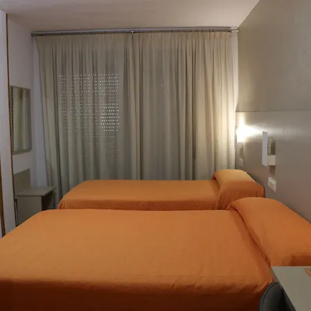 Hotel Marina-2